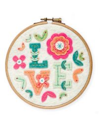 KIT FEUTRINE TAMBOUR FLEURI - LOVE