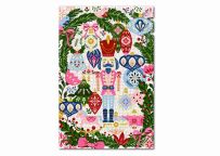 Puzzle 1000 pièces Noël Folklorique de Professor Puzzle, illustrant un casse-noisette traditionnel entouré de boules de Noël aux motifs folkloriques, de branches de sapin, de baies rouges et de rubans roses. Sur fond blanc, la composition festive mêle des