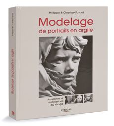 Modelage de portraits en argile