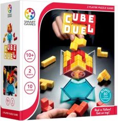 Face avant de la boîte du jeu de réflexion Cube Duel de SmartGames. L'illustration met en scène des joueurs assemblant des pièces géométriques jaunes et rouges dans un cube transparent posé en équilibre sur un socle bleu.