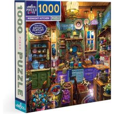 Vue en perspective de la boîte du puzzle "Midnight Kitchen" de eeBoo (1000 pièces). L'illustration met en avant l'intérieur d'une cuisine chaleureuse la nuit, avec des meubles colorés, des suspensions lumineuses, un chat sur un tapis et une fenêtre donnan